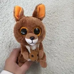茶色いぬいぐるみ（子供付き）目がキラキラ
