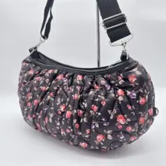 SAVOY サボイ バラ柄 キルティング ショルダーバッグ 花柄 軽量 黒のサムネイル