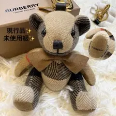 現行✨ BURBERRY トーマスベア チャーム ノバチェック カシミア - メルカリ