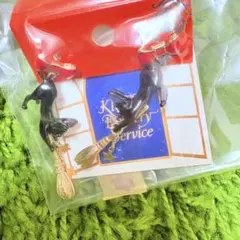 ジブリ 魔女の宅急便 ホウキゆらゆらジジピアス　新品未開封