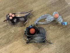 本珊瑚（コーラル）銀線細工のヴィンテージブローチ　昭和レトロ