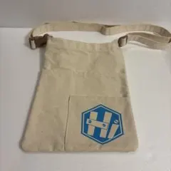 HiHi Jets 裸の少年　サコッシュ