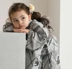 ニコアンティーク 高級変わり織 子供浴衣3点セット 女の子 （ゆかた・帯・下駄）のサムネイル