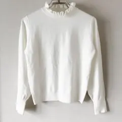 GU ジーユー 長袖 ニット フリル シンプル M 薄手 冬 春