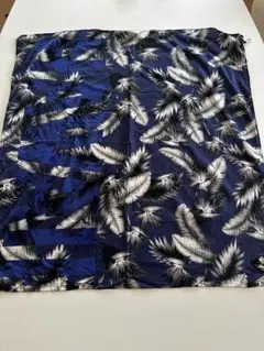 美品　ゴールデングーススカーフ