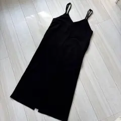 ブラックキャミワンピース