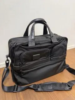 TUMI ボストンバッグ ブラック　ビジネス　エクスパンダブル 極美品 Amazon | [トゥミ] ボストンバッグ 02203159D3/117344 1041 ダブル