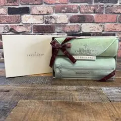 TRUSSARDI ポーチ タオルセットのサムネイル