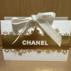 シャネル2024ホリデー限定ショッパーチャーム付き