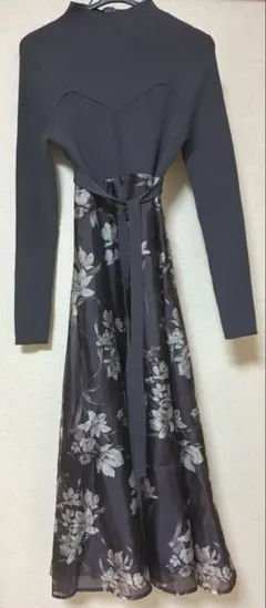 マーキュリーデュオ　フラワードッキングコルセットニットワンピース　花柄