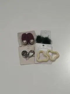 ヘアピンとピアスのセット