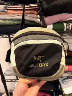 ARC'TERYX BEAMS コラボ ボディバッグ - メルカリ