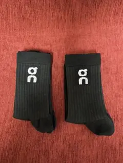 【オン】ミディアムソックスユニセックス黒色2足(新品•未使用)❷