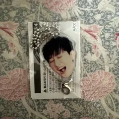 2026年最新】イトゥク アクリルキーホルダーの人気アイテム - メルカリ