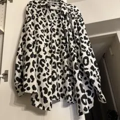 ヒョウ柄 シャツ