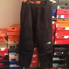 デナリ SUPREME NORTH BOX LOGO OFF WHITE SB