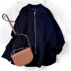 美品 ディニテコリエ　レイヤードジップアップブルゾン ネイビー FREE