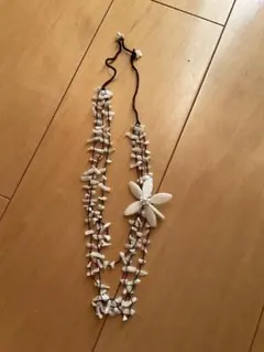 ネックレス　貝　花