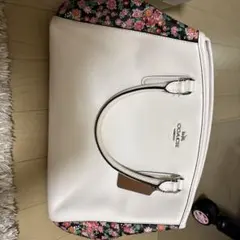 Coach フラワープリント ハンドバッグ