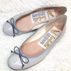 【美品】ファルファーレ 23cm バレエ グレー　　エナメル リボン フラット