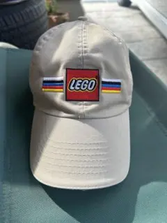 レア　LEGO 刺繍ロゴ ベージュキャップ