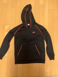YONEX フード付きテニスウェア ユニセックスSサイズ 黒/赤
