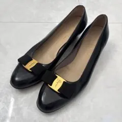 2025年最新】フェラガモパンプス24の人気アイテム - メルカリ