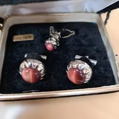 Item thumbnail for item 5cfc50a4-35c8-4a39-8c38-418ad4f633f5