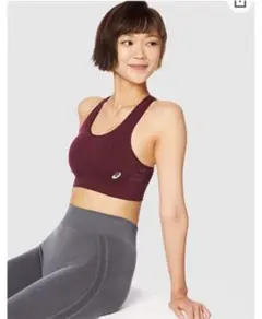 再値下げしました！2019asics スポーツブラ ヨガウェア ブラトップのサムネイル