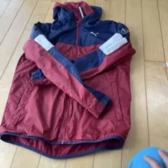 ナイロンジャケット赤