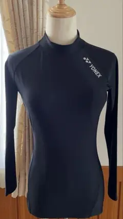 YONEX ブラック 長袖　レディースOサイズ　アンダーウェア