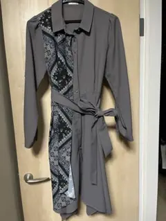 axes femme グレー長袖ワンピース