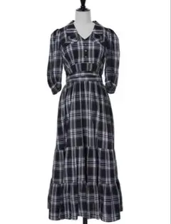 ワンピース herlipto Bergamo Plaid Tiered Long Dress herlipto Bergamo Plaid Tiered Long Dress Coming to you soon