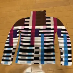 ISSEY MIYAKE me プリーツ 長袖 トップスのサムネイル