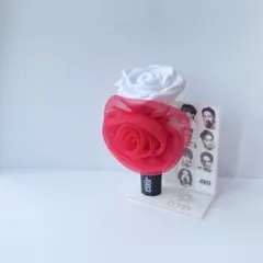 赤色のバラのコサージュ　今市隆二　三代目JSOULBROTHERS