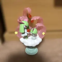 ポケモン　夢見る月夜の星散歩　キルリア　ラルトス　フィギュア　グッズ