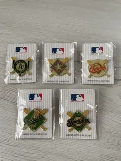 MLB チームロゴ ピンバッジ 大量セット - メルカリ