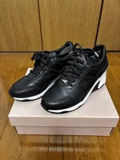 ヒールアップ スニーカー BLACK 24.5のサムネイル