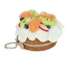 展示¥850]苺とキウイのロールケーキ(フェルトケーキ) - メルカリ