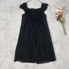 アズノゥアズ　ノースリーブチュニック　プリーツ　フリル　黒　シフォン　キャミ付き