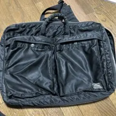 ブラックナイロンリュック