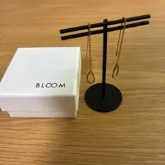 BLOOM しずくアメリカンピアス　ピンクゴールドのサムネイル