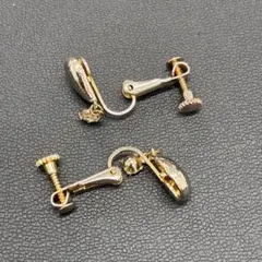 ドロップ型クリップ式イヤリング