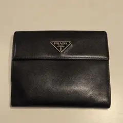 PRADA 三つ折り財布 ブラック