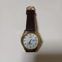 SEIKO ALBA ソーラー時計 10気圧防水 金色