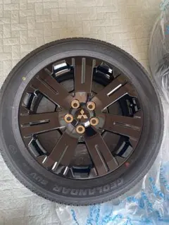 三菱 デリカd5 シャモニー　ホイールタイヤセット デリカ D5 シャーモニー 純正ホイールタイヤセット