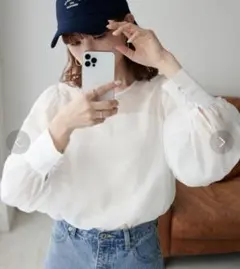 Discoat シアー肩ギャザーブラウス　ホワイト