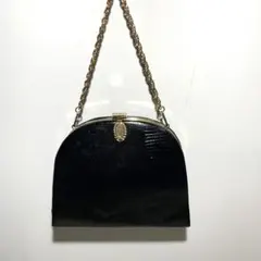 ゴールドチェーン　ブラックフォーマルバック