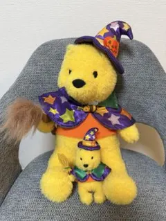新品　ディズニーストア　プーさん　ハロウィン　ぬいぐるみ メルカリ - ぬいぐるみバッジ プーさん 2004年 ディズニーハロウィン 魔法使い　2004 ぬいぐるみ