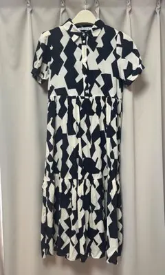 【美品】ZARA 幾何学模様　半袖シャツワンピース　ブラック×アイボリー